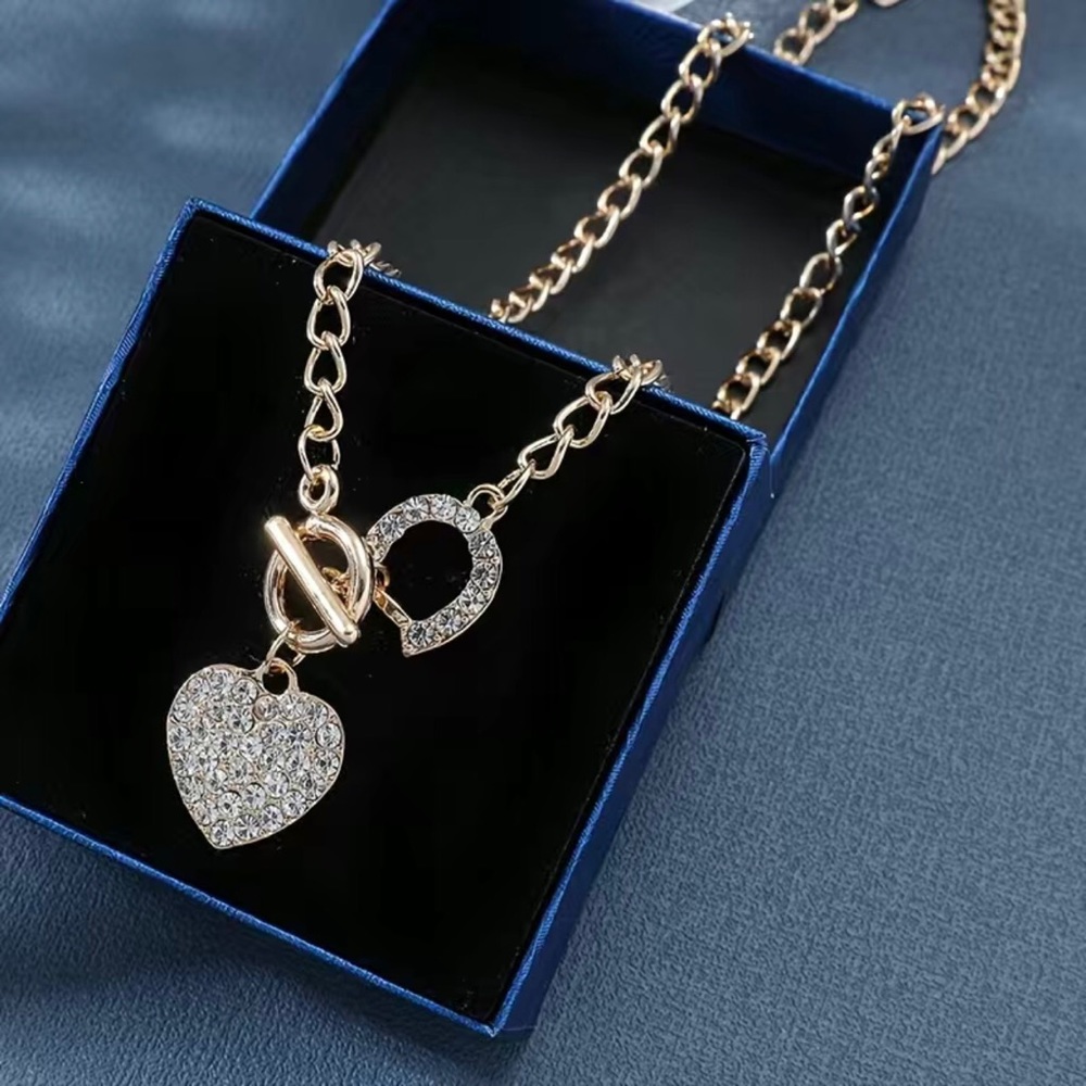 Sparkle clear rhinestone heart and lucky horseshoe slider chain necklace